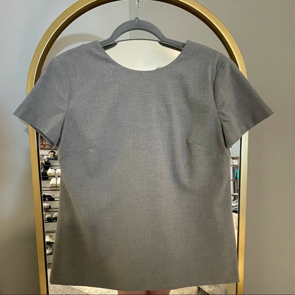 Banana Republic Gray Blouse with Back Bow Detail Small Petite